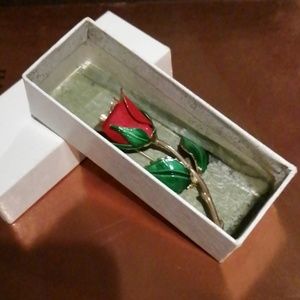 Vintage Giovanni Red Rose Brooch/Pin